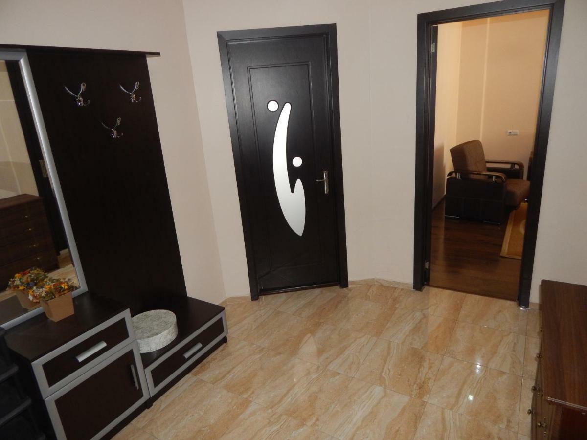 Apartment First Line From Sea Batumi Kültér fotó