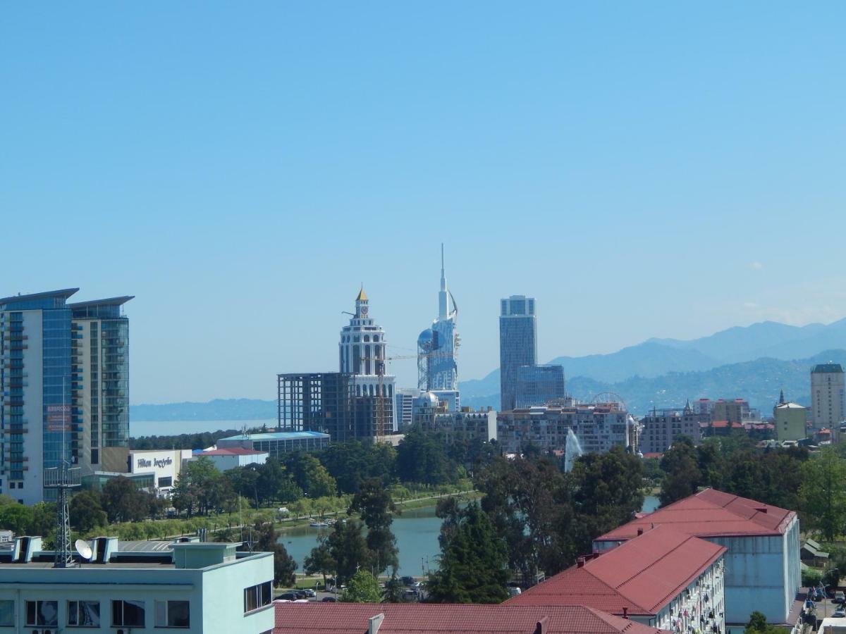 Apartment First Line From Sea Batumi Kültér fotó
