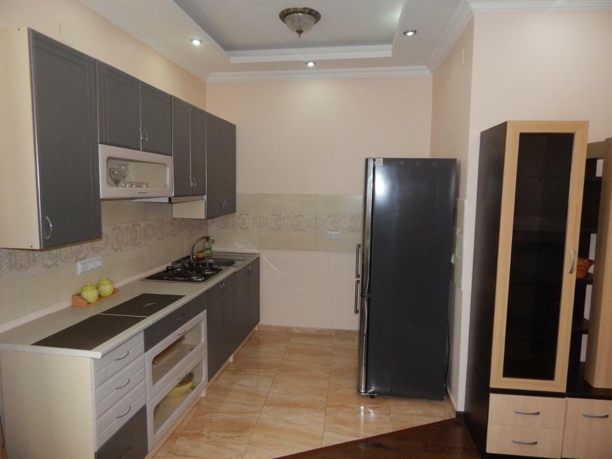 Apartment First Line From Sea Batumi Kültér fotó