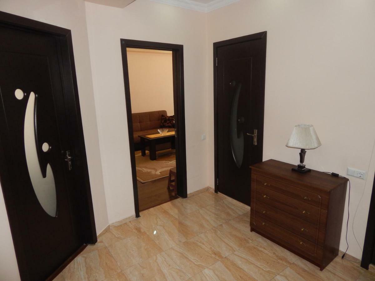 Apartment First Line From Sea Batumi Kültér fotó